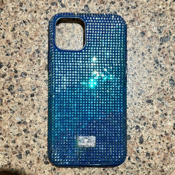 Swarovski iPhone 11pro case - Picture 3 of 6